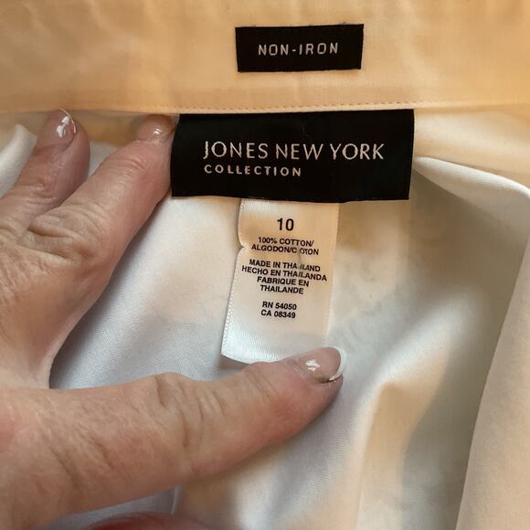 Jones New York White Fitted 100% Cotton Button Front Cuffed Blouse 10 - Picture 4 of 7